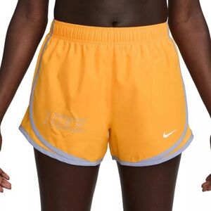 Nike dri fit icon tempo running shorts women’s M medium orange athletic short 3”